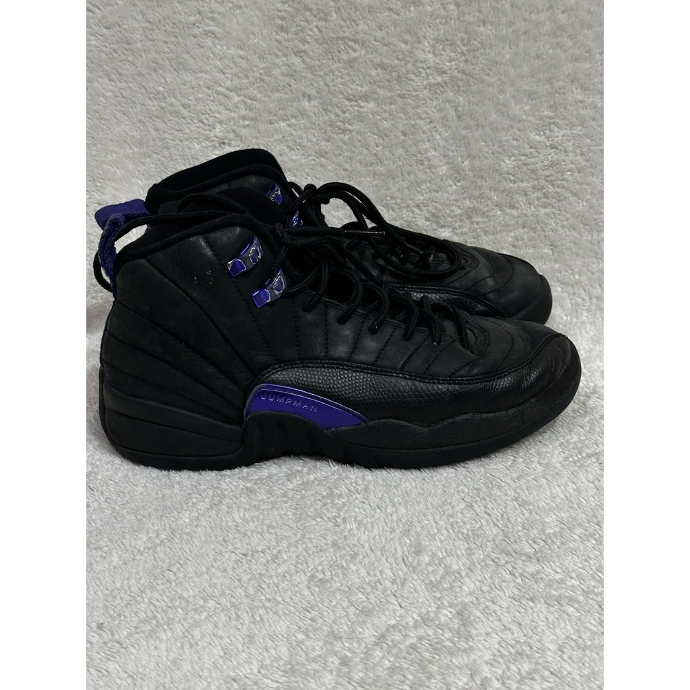 Nike Air Jordan 12 Retro Boys Size 5.5Y Black Athletic Shoes Sneakers DH0905-005